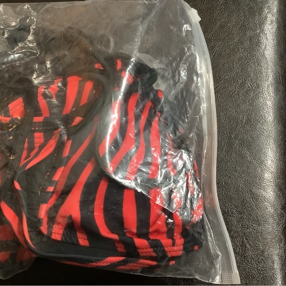 Other - 🎉Host Pick🎉 Red & black zebra print bikini. Sz XL. lightly padded. NWT